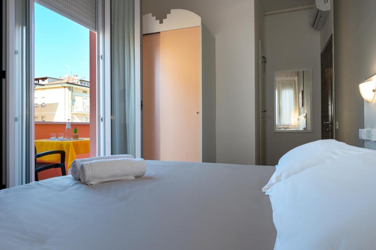 Hotel Amadei Blumen